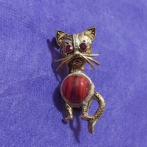 Elegant Gold and Red Cat Brooch